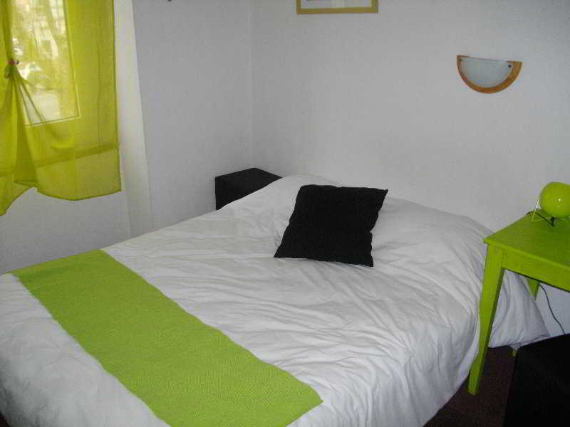 Hotel Central Каркасон Екстериор снимка